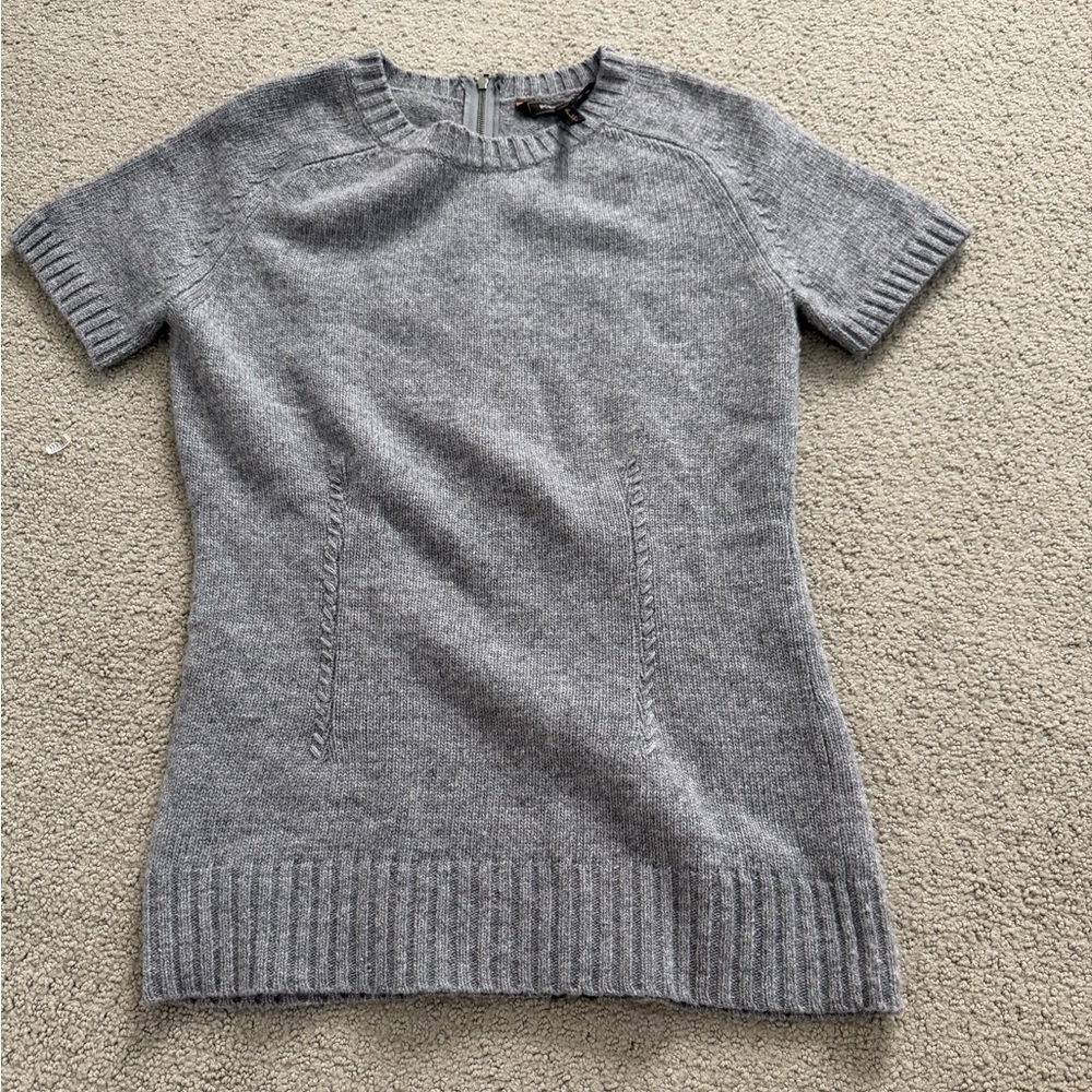 BCBGMaxAzria Heather Gray Short Sleeve Sweater